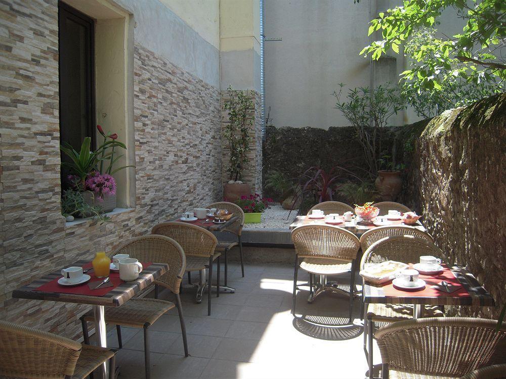Le Cérétan Hotel
